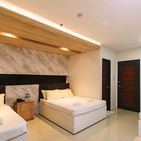 Vigan Traversa Hotel Bagian luar foto