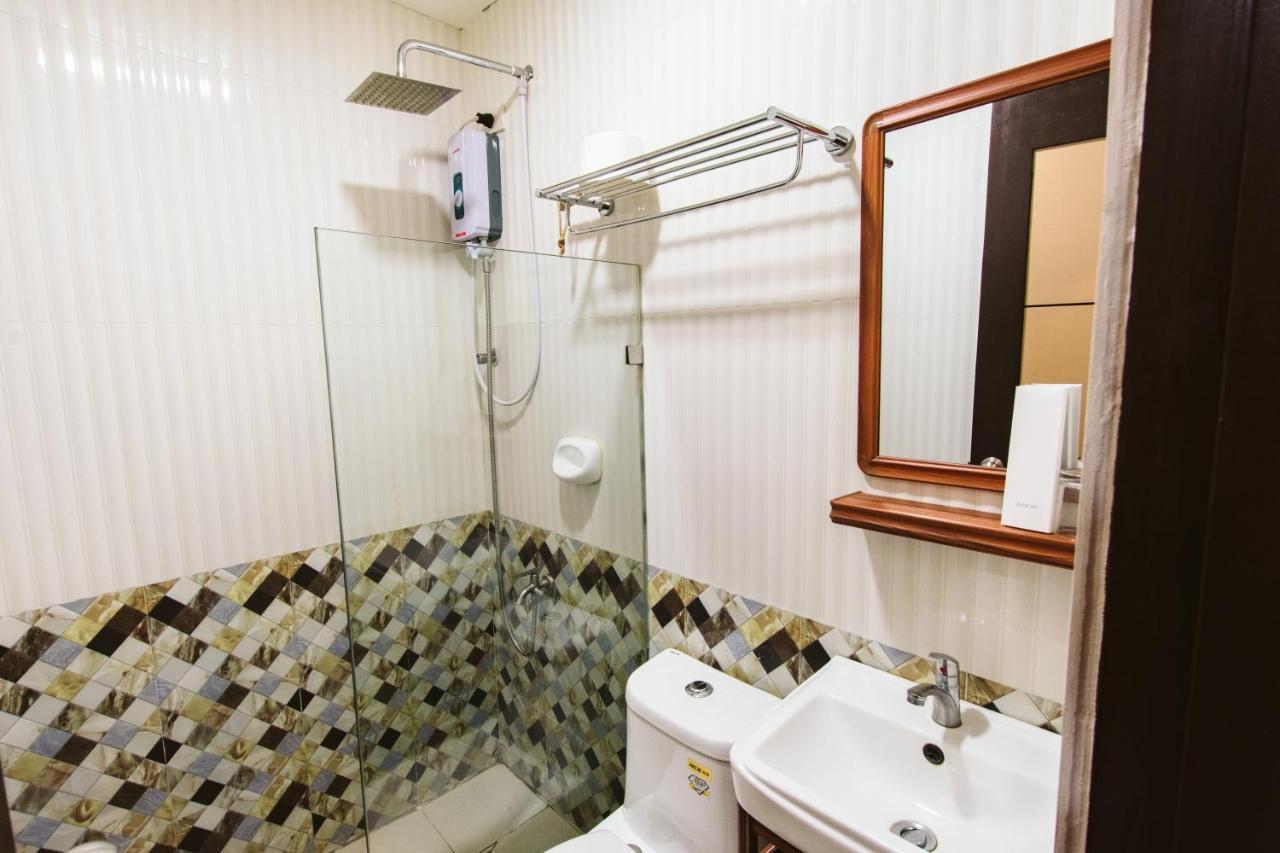 Vigan Traversa Hotel Bagian luar foto